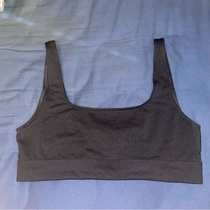 PINK Victoria’s secret black sports bra
